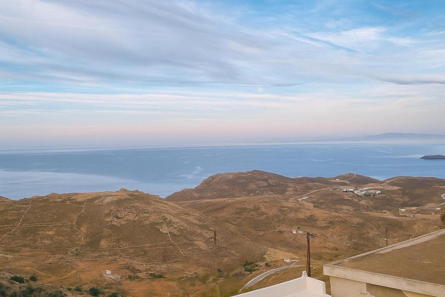 Karanti Serifos Town